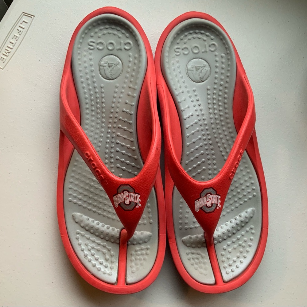 CROCS Ohio State Flip Flops